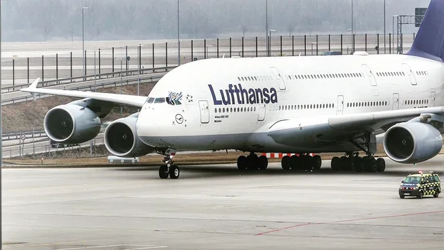 flygfält, transport system, plan, jet, banan, a380, lufthansa, münchens flygplats, münchen, flygplats, airbus a-380, airbus. CRM för tillväxt: så förvaltar du leads och kunder över tid
